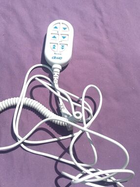 Drive Bed Remote White Wired Remote Controller - 6-Button